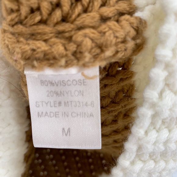 Ellison Chunky Knit Crewneck Sweater Medium - Picture 4 of 5